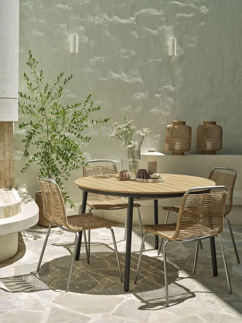 AKTIVENTable de jardin AKTIVEN Ø118xL118/168 naturel