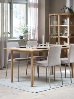 ALSTED + BRANDEALSTED L160 table coloris chêne + 4 BRANDE chaises beige