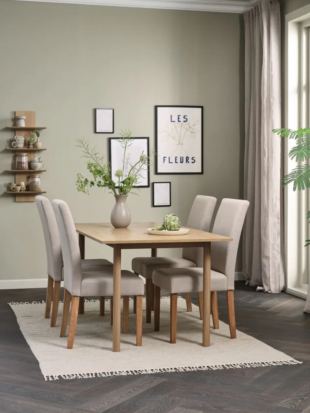 ALSTED + TUREBYALSTED L160 table coloris chêne + 4 TUREBY chaises beige