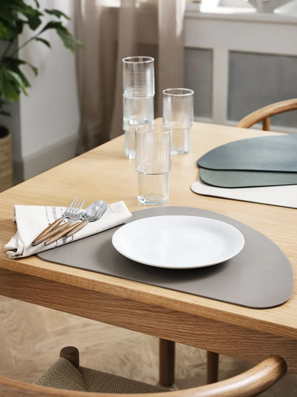 ARTISKOKKSet de table ARTISKOKK 33x44 beige/gris