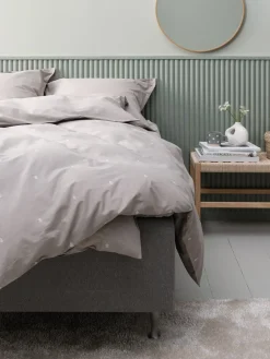ELLIEGoldParure de lit ELLIE 240x220 gris clair avec broderies