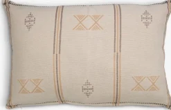 GRYNSILDRECoussin GRYNSILDRE 40x60 beige/jaune