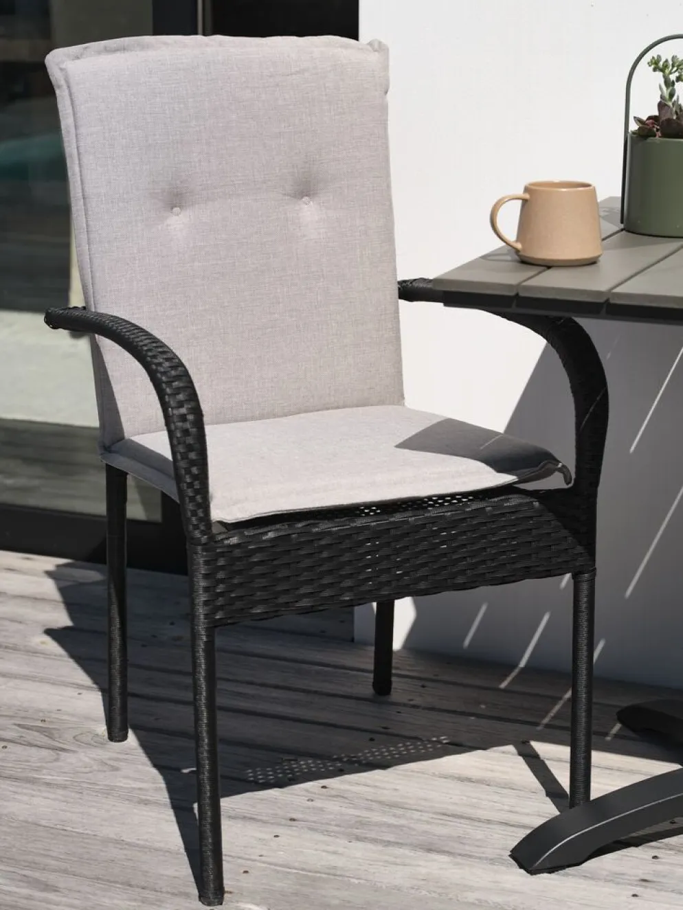 GUDHJEMCoussin de jardin p/chaise dossier bas GUDHJEM gris clair