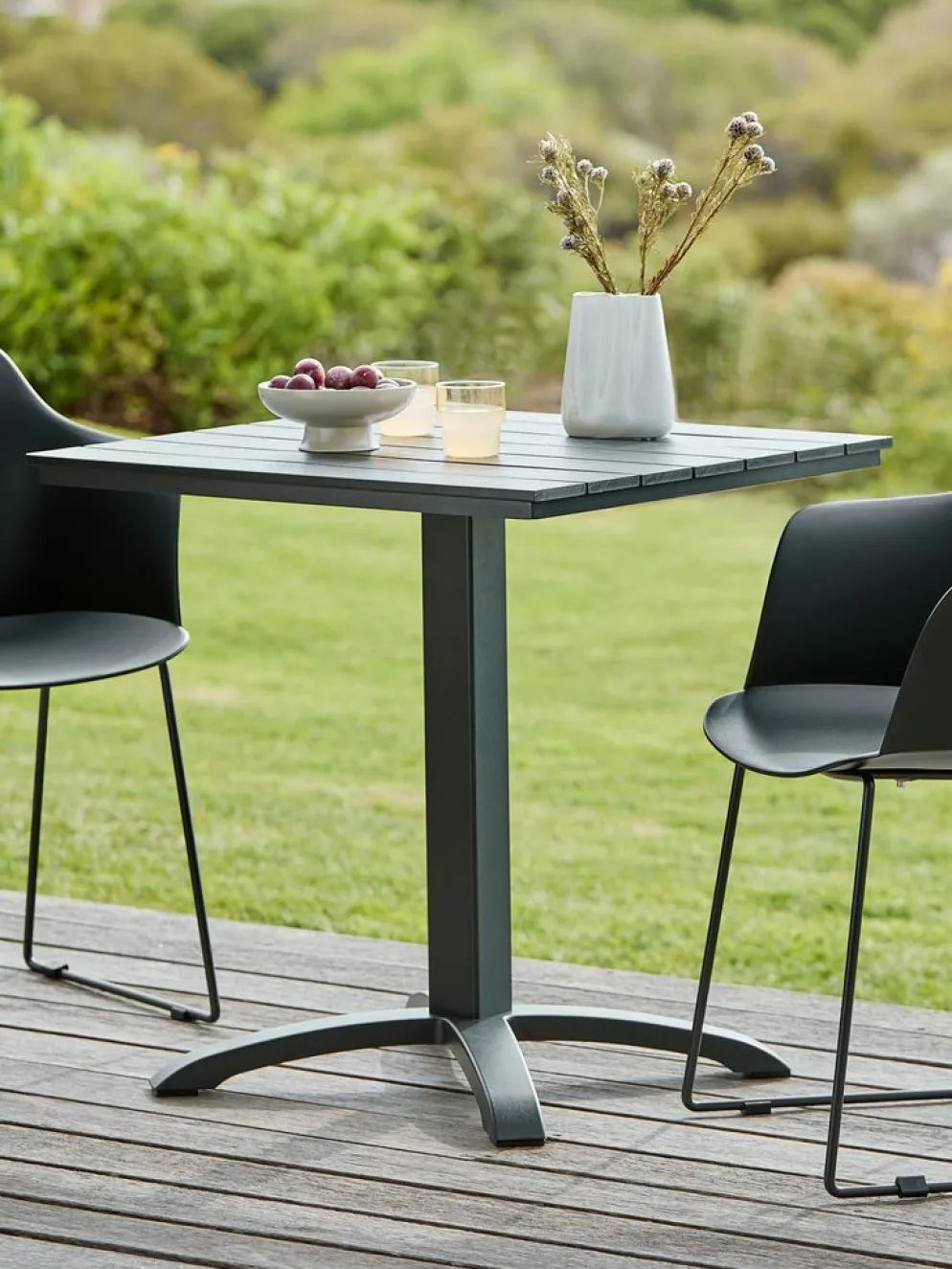 HOBROTable bistrot HOBRO l70xL70 noir