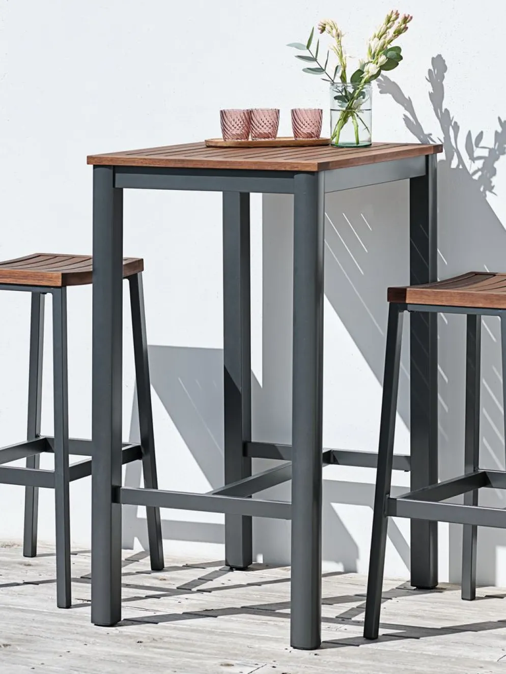HOVMARKENTable de bar HOVMARKEN l55xL70 eucalyptus