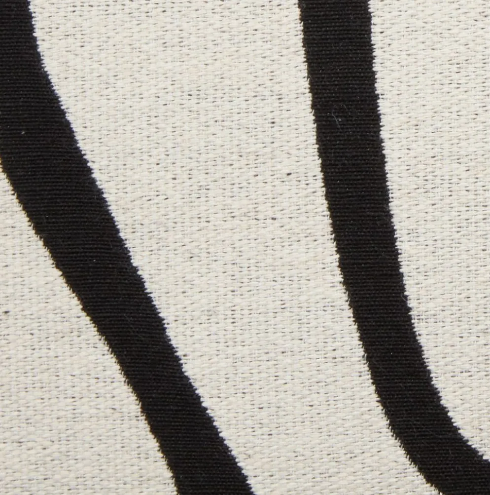 HVITVEISCoussin HVITVEIS 45x45 blanc cassé/noir