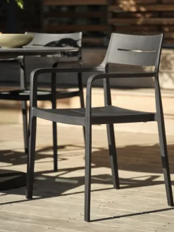 INGSTRUPChaise empilable INGSTRUP noir