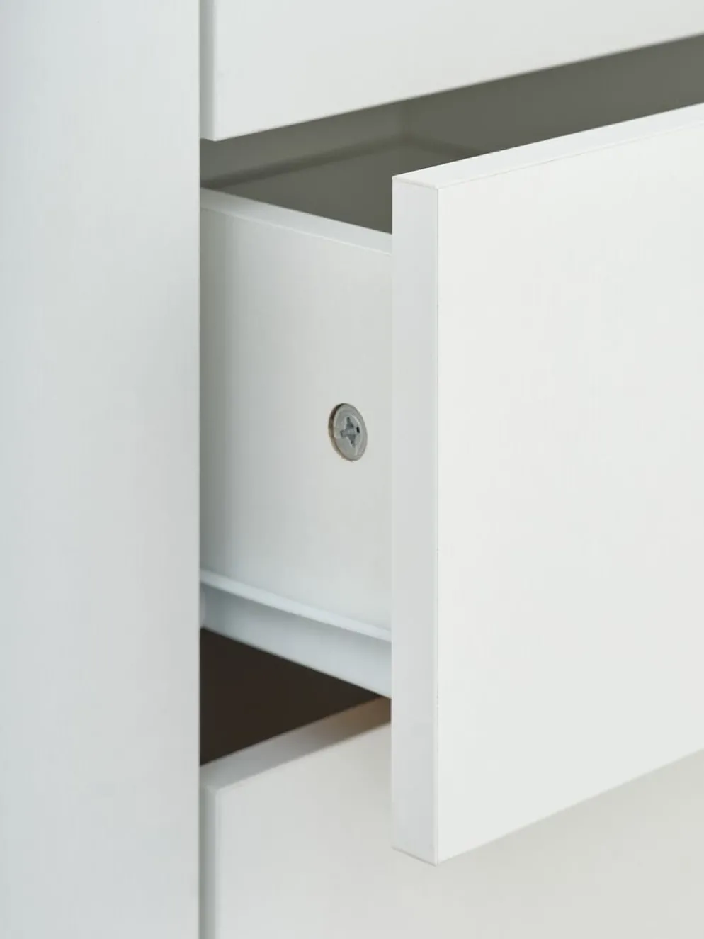JENSLEVArmoire JENSLEV 144x176 3 portes 3 tiroirs blanc