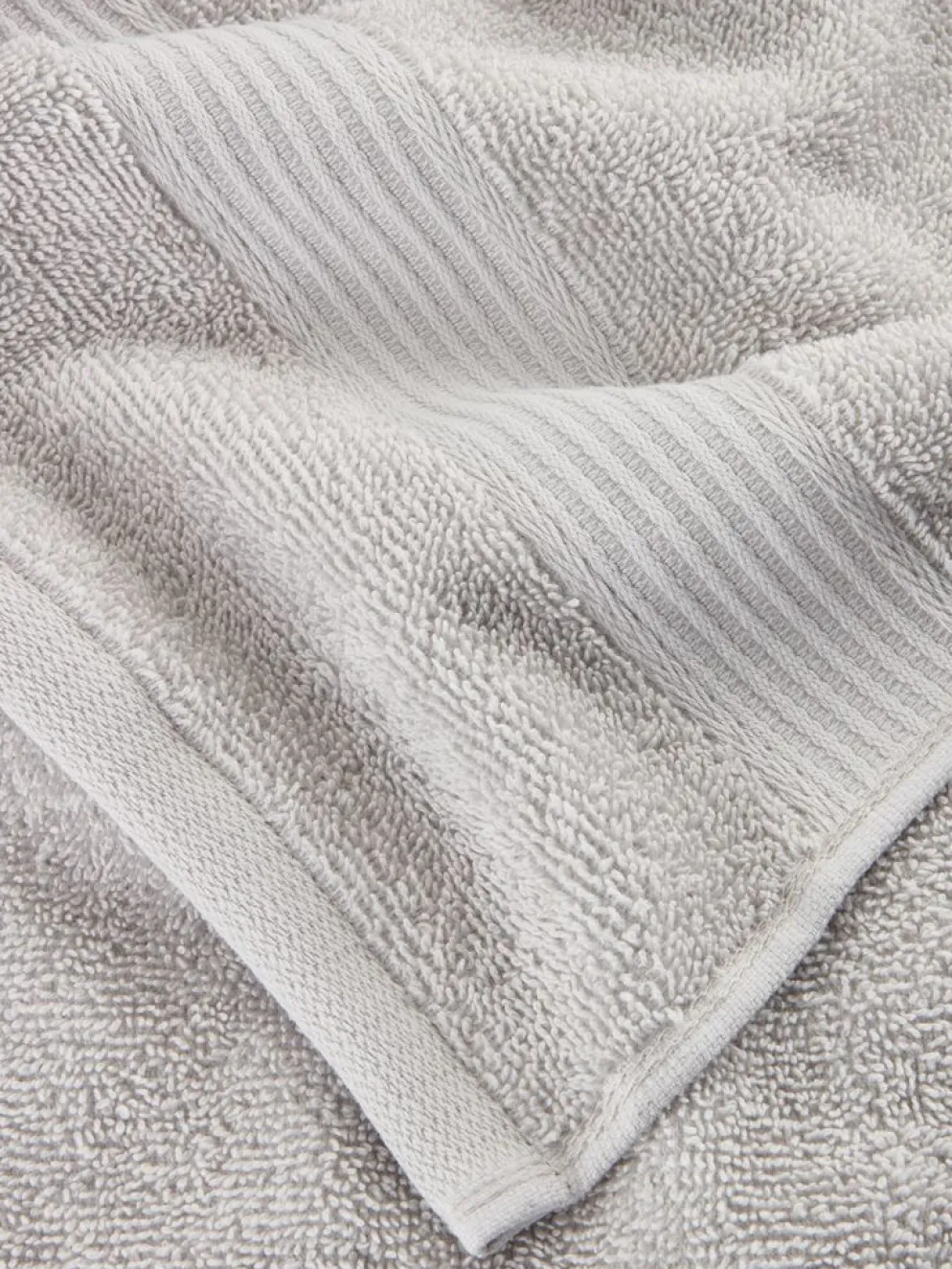 KARLSTADGoldServiette de toilette KARLSTAD 50x100 gris clair