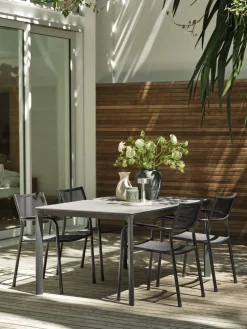 KUMLA + HEMSEDALKUMLA L150 table gris + 4 HEMSEDAL chaises noir