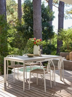 KUMLA + TAGMARKKUMLA L150 table + 4 TAGMARK chaiess beige
