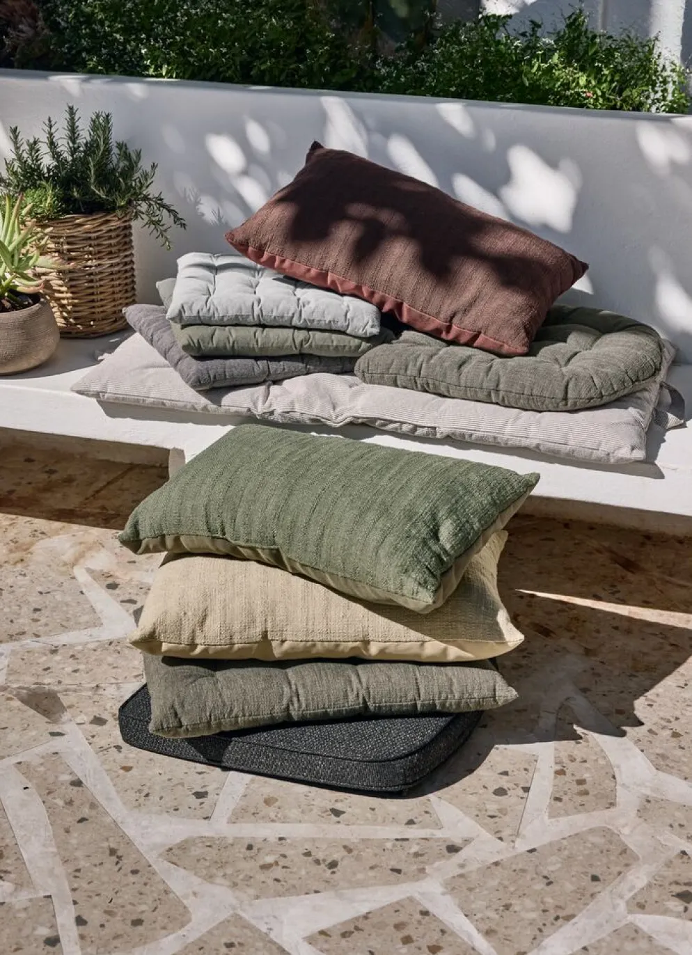 LODSHOLMCoussin de jardin pour fauteuil lounge LODSHOLM brun foncé