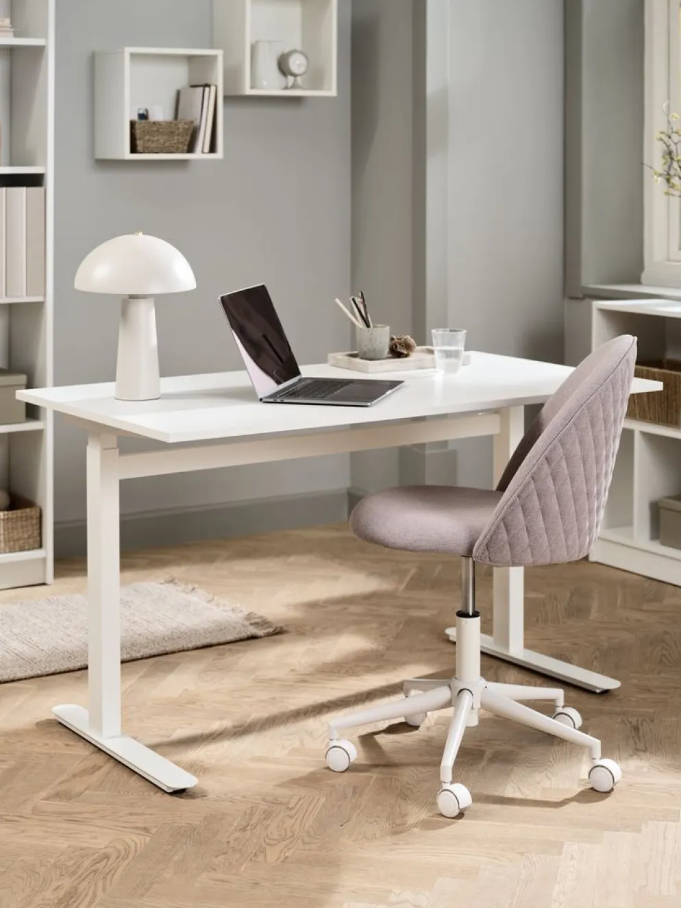 LUNDTOFTBureau hauteur réglable a/vérin à gaz LUNDTOFT 70x130 blanc