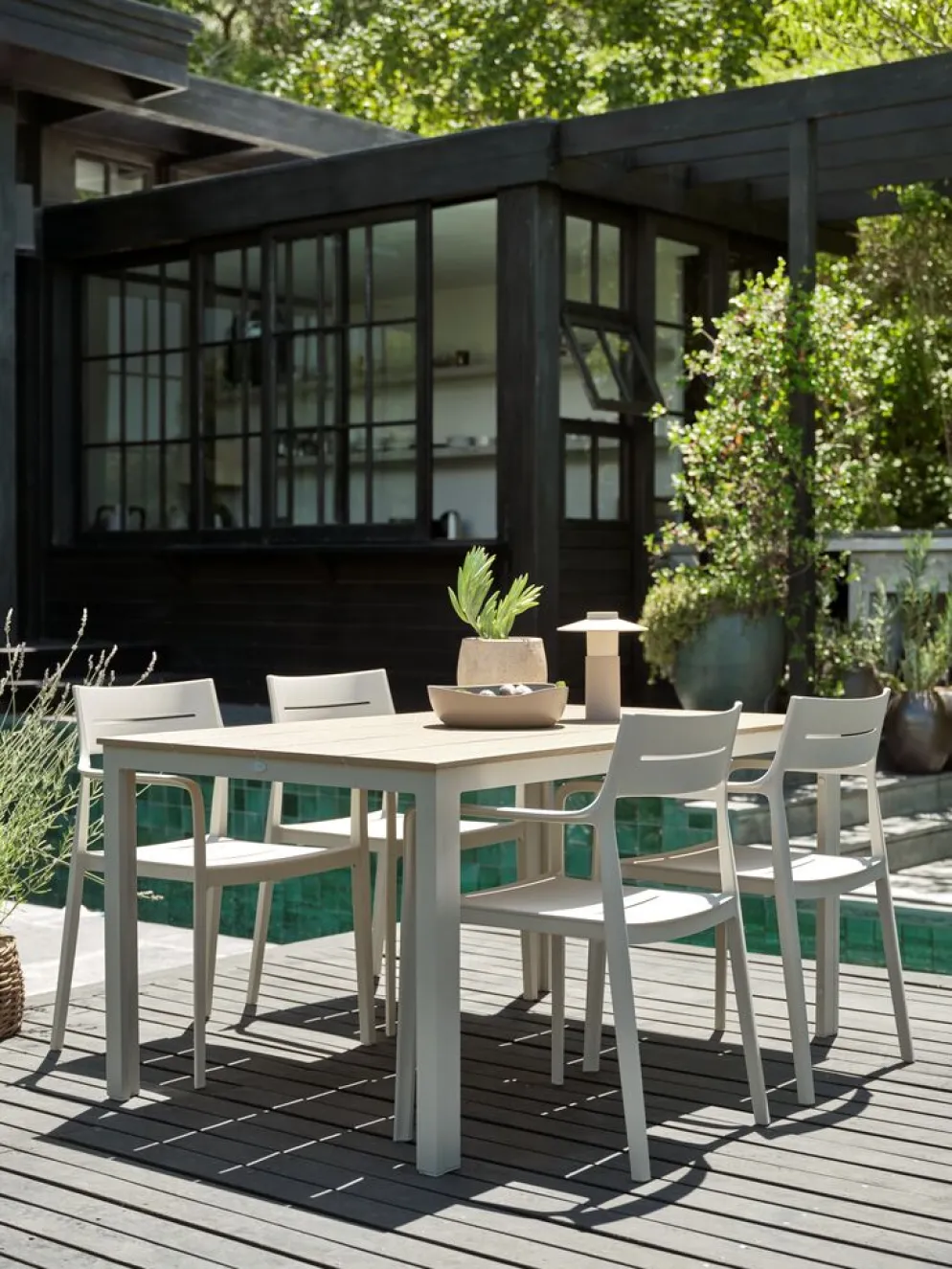 MARIELYST + INGSTRUPMARIELYST L150 table + 4 INGSTRUP chaises beige