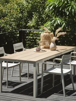 MARIELYSTTable de jardin MARIELYST l90xL205 beige