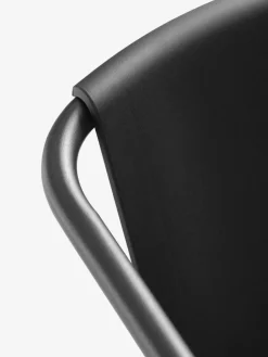 MODUMChaise empilable MODUM noir