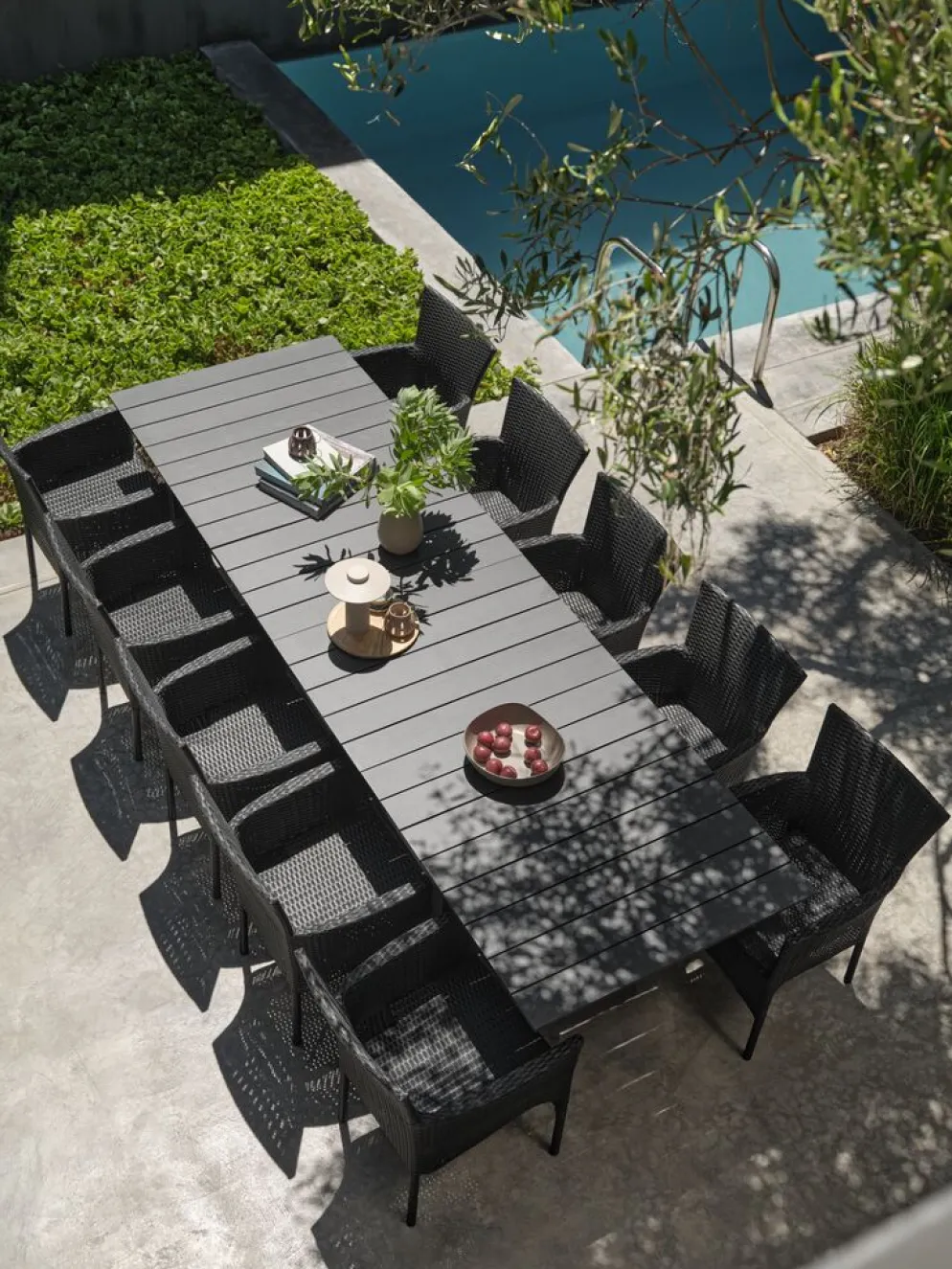 MOSSTable de jardin MOSS l95xL214/315 gris