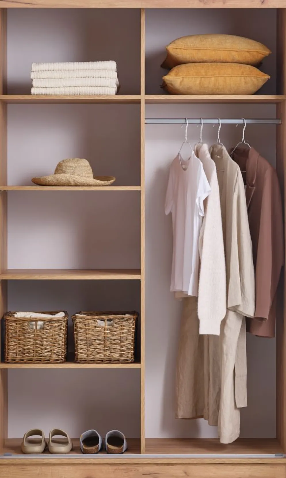 ODDERArmoire ODDER 120x201 a/miroir coloris chêne naturel