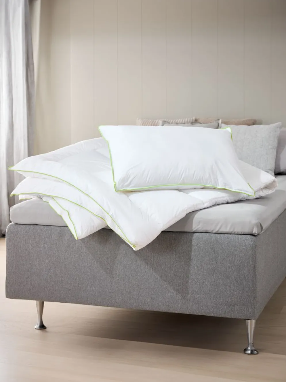 OKSHORNETGoldCouette synthétique 240x220 KRONBORG OKSHORNET chaude