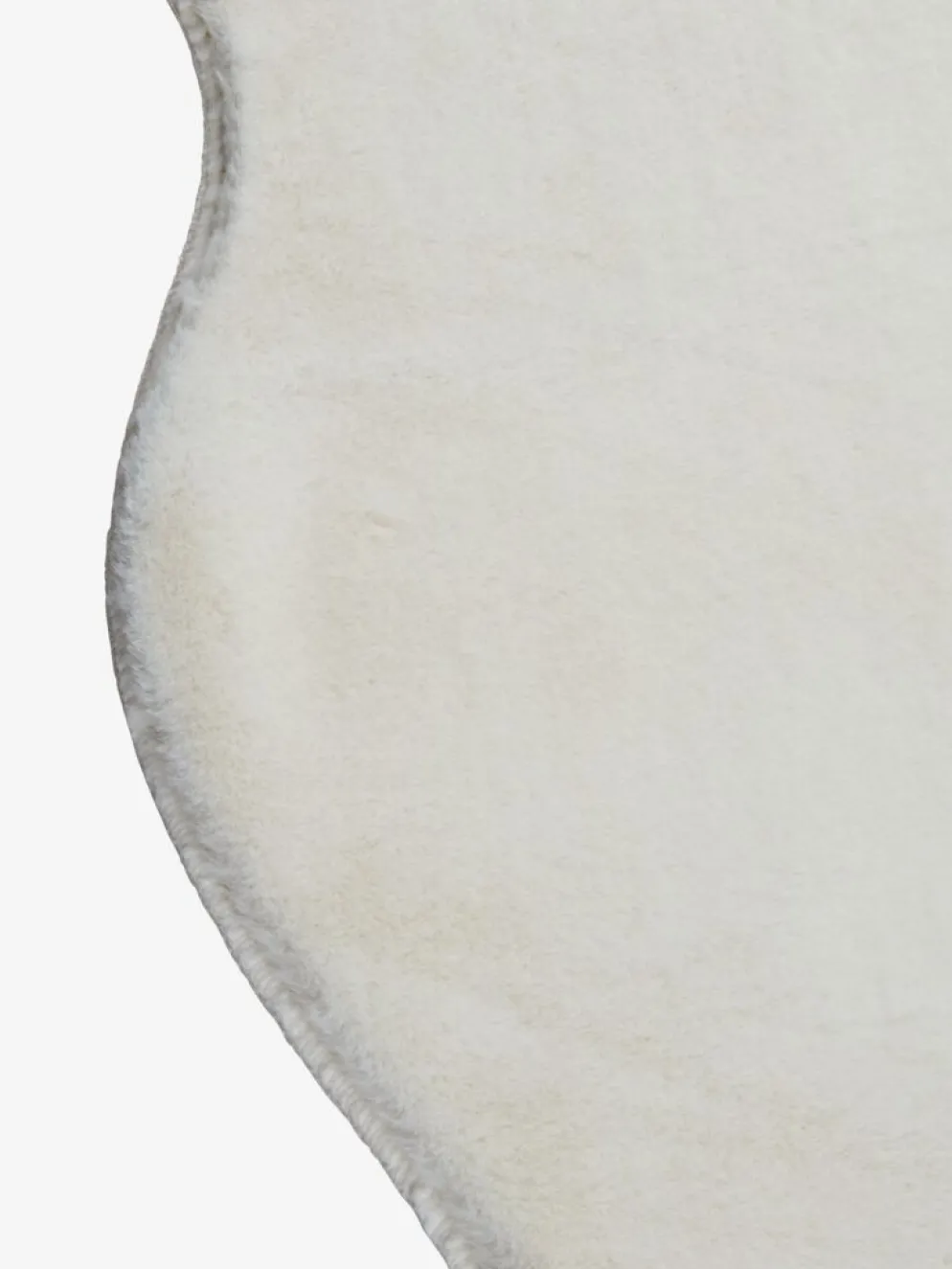 OXELTapis fausse fourrure OXEL 60x90 blanc