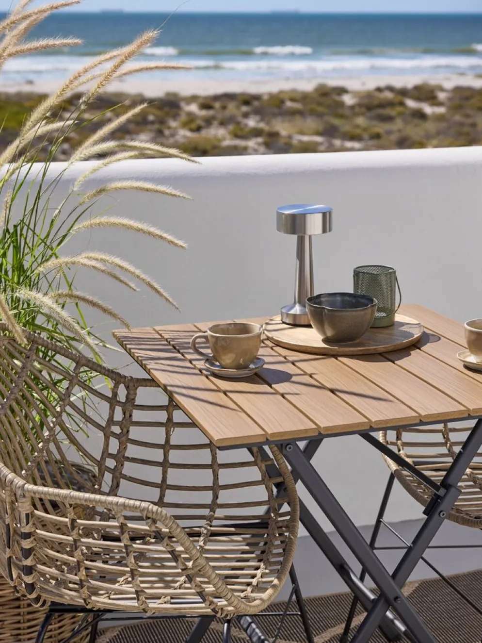 SANDVIKATable bistrot SANDVIKA 65x65 naturel