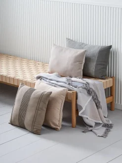 SKOGSIVCoussin SKOGSIV 40x60 gris