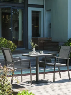 STENUNGSUND + STRANDBYSTENUNGSUND L60 table + 2 STRANDBY chaises gris
