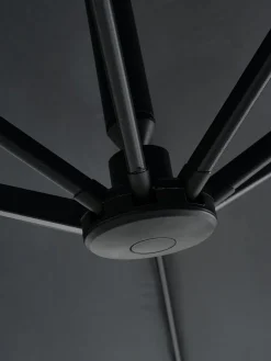 TRONDHEIMParasol déporté TRONDHEIM Ø300 blanc cassé