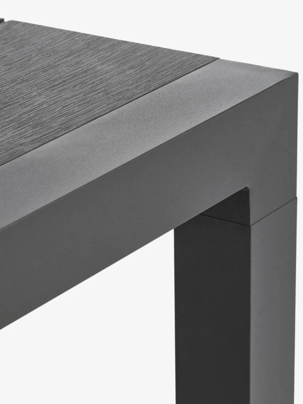 TYDAL + HEMSEDALTYDAL L208/272 table + 4 HEMSEDAL chaises noir