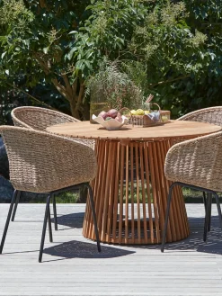 UDBYNEDER + TUERNEUDBYNEDER Ø120 table teck + 4 TUERNE chaises naturel