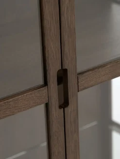 VESTERBYVitrine VESTERBY haut 2 portes chêne foncé