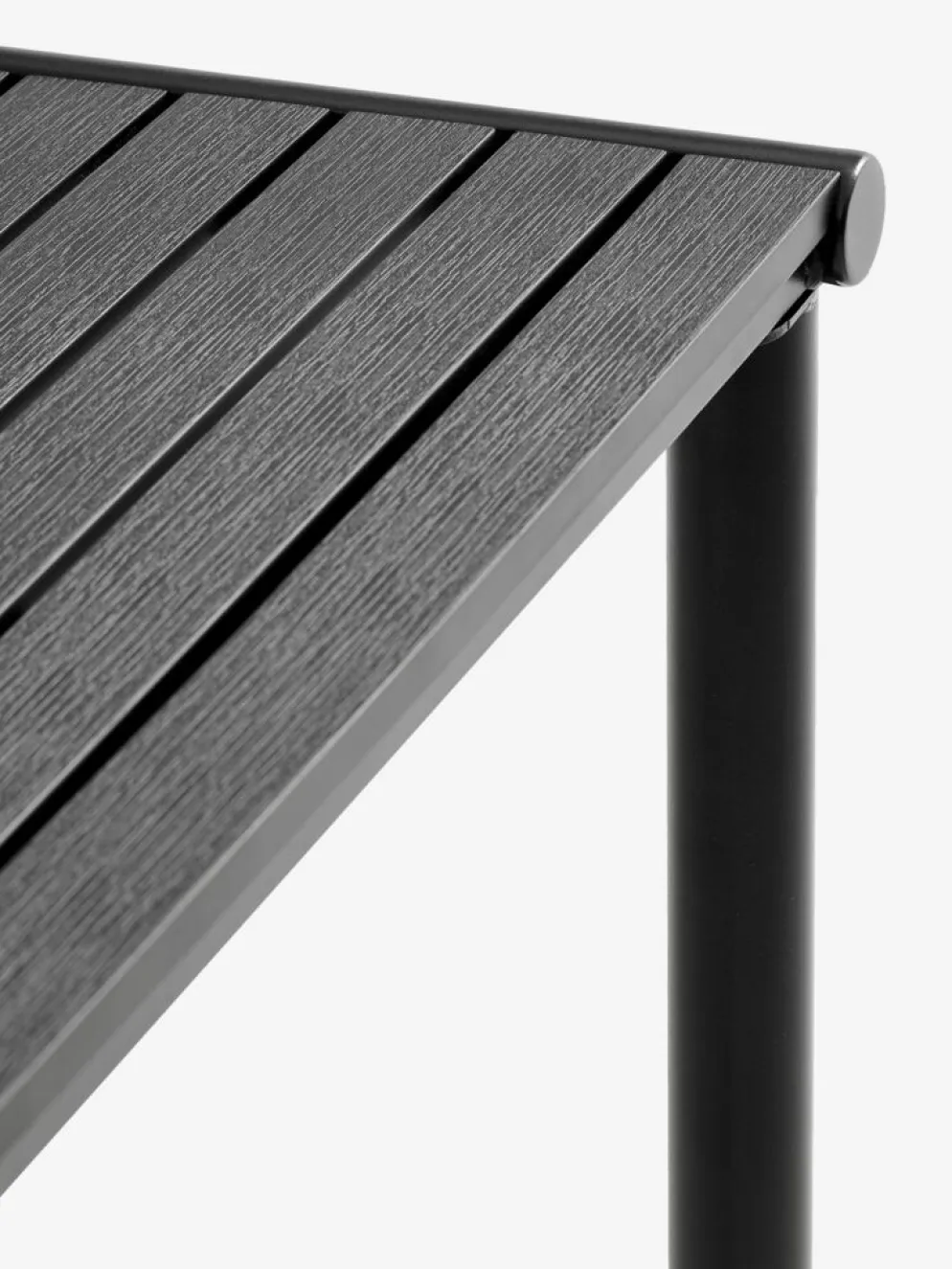 VIERLI + HEMSEDALVIERLI L149 table + 4 HEMSEDAL chaises noir