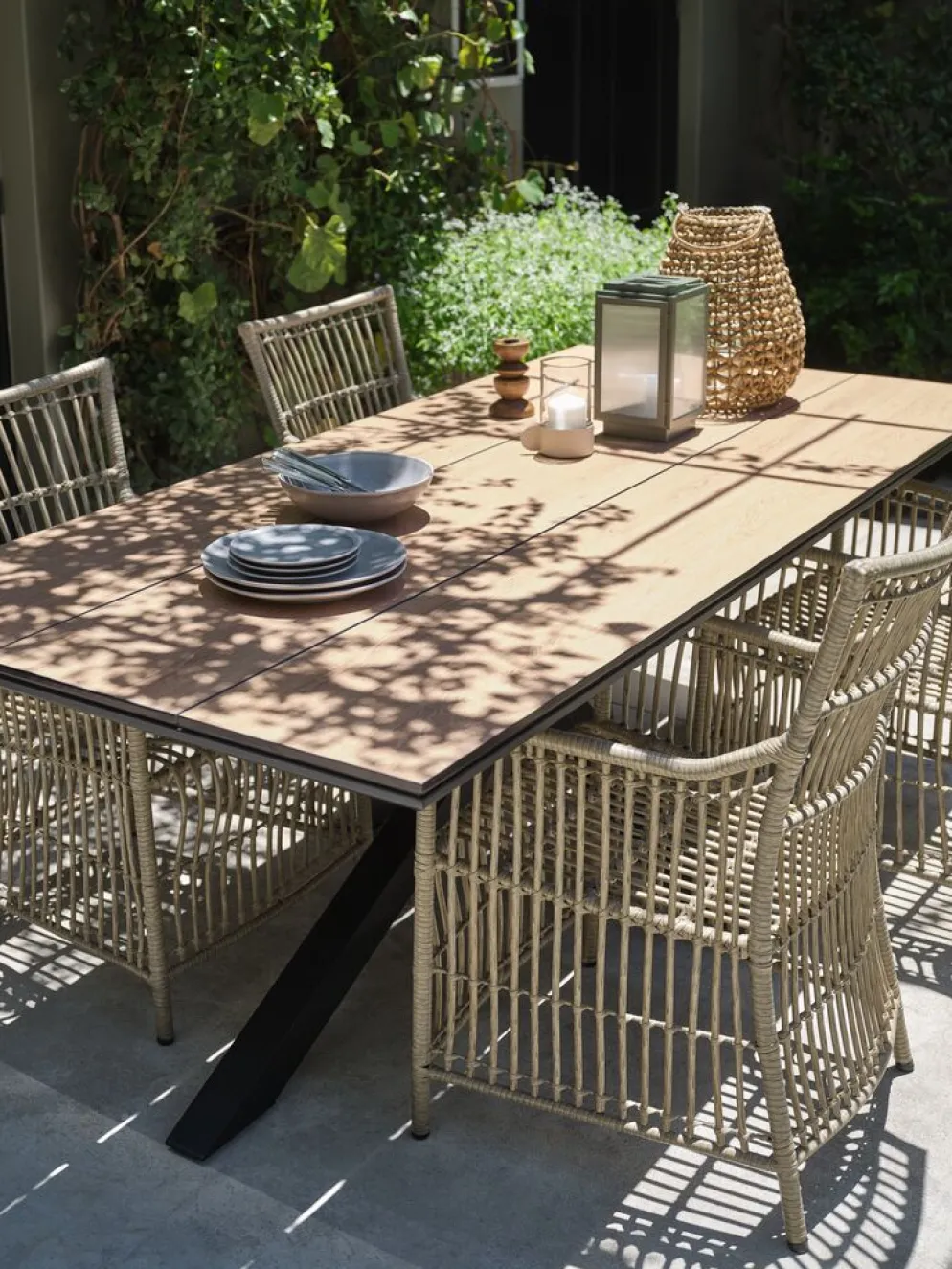 YPNASTEDTable de jardin YPNASTED l100xL215 naturel